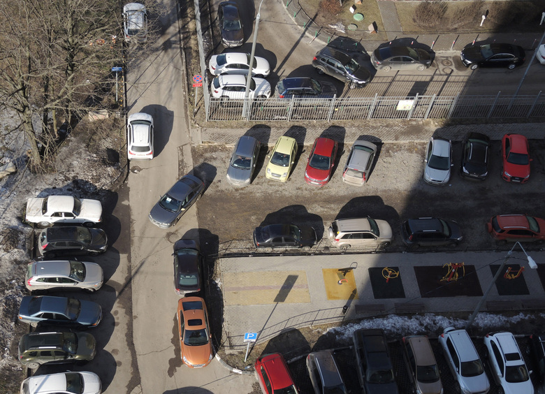 Изображение В Ставропольском крае водитель «Рено» сбил пешехода на парковке