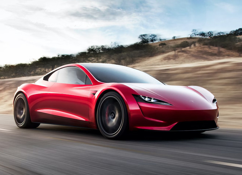 Tesla снова начала принимать заказы на спорткар Roadster