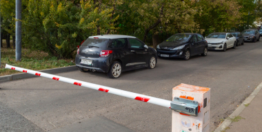 Мошенники стали выманивать данные ПТС под предлогом установки шлагбаума