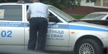 На Ставрополье водитель с двухнедельным стажем устроила ДТП с пострадавшей