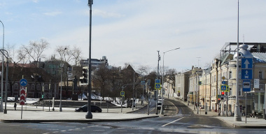 Названа цена самого дорогого машино-места в Москве
