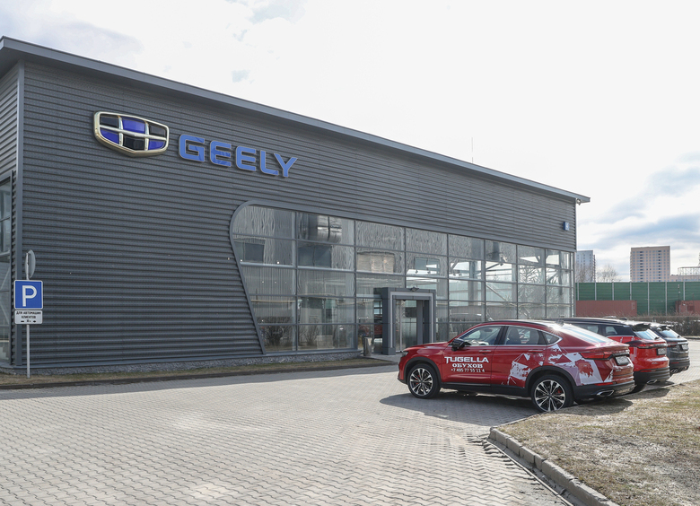Geely привезет в Россию две новинки до конца 2026 года