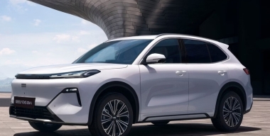 Появление полноприводного Geely EX5 EM-i в России подтверждено официально