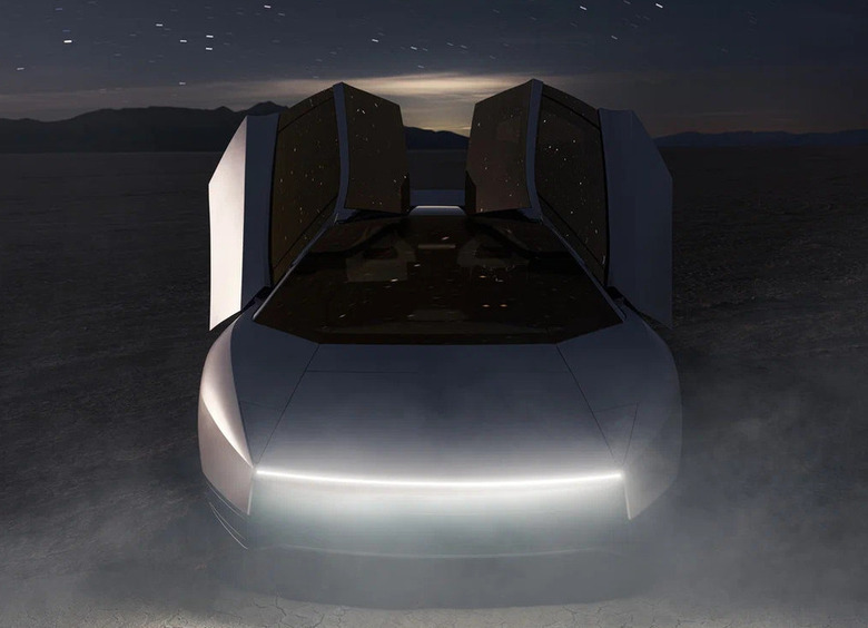 Изображение Tesla представила летающий Roadster с реактивными двигателями SpaceX