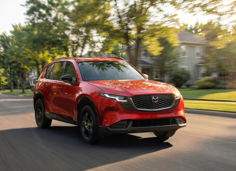 Mazda обновила кроссовер CX-5, сделав полный привод стандартом